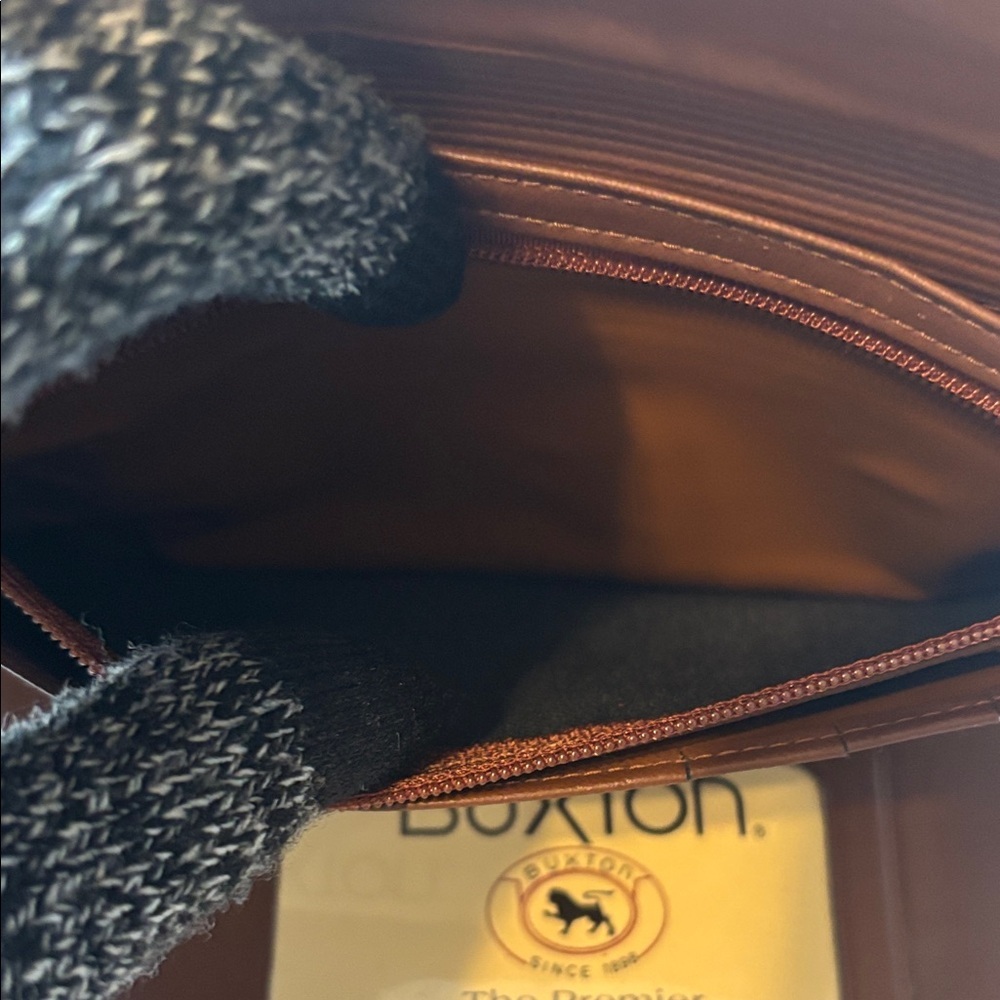 Buxton Cashmere Cowhide Wallet Brown EUC - Picture 6 of 10